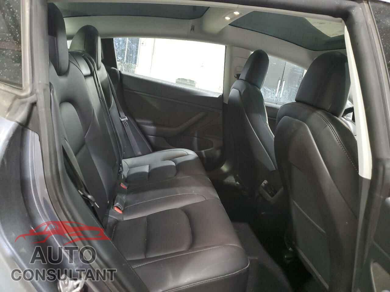 TESLA MODEL 3 2020 - 5YJ3E1EB2LF666555