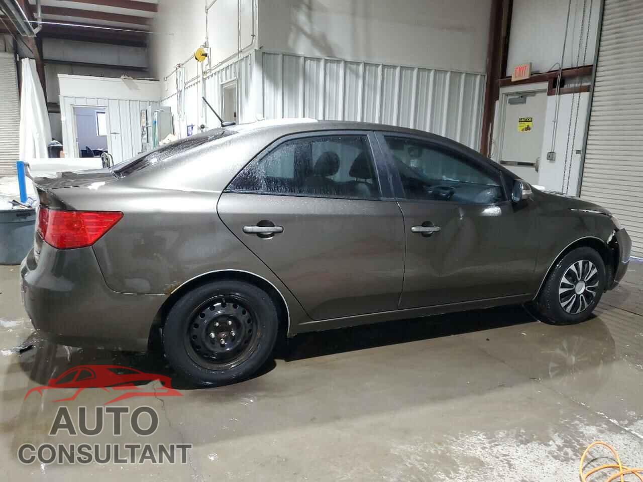 KIA FORTE 2010 - KNAFU4A26A5123342