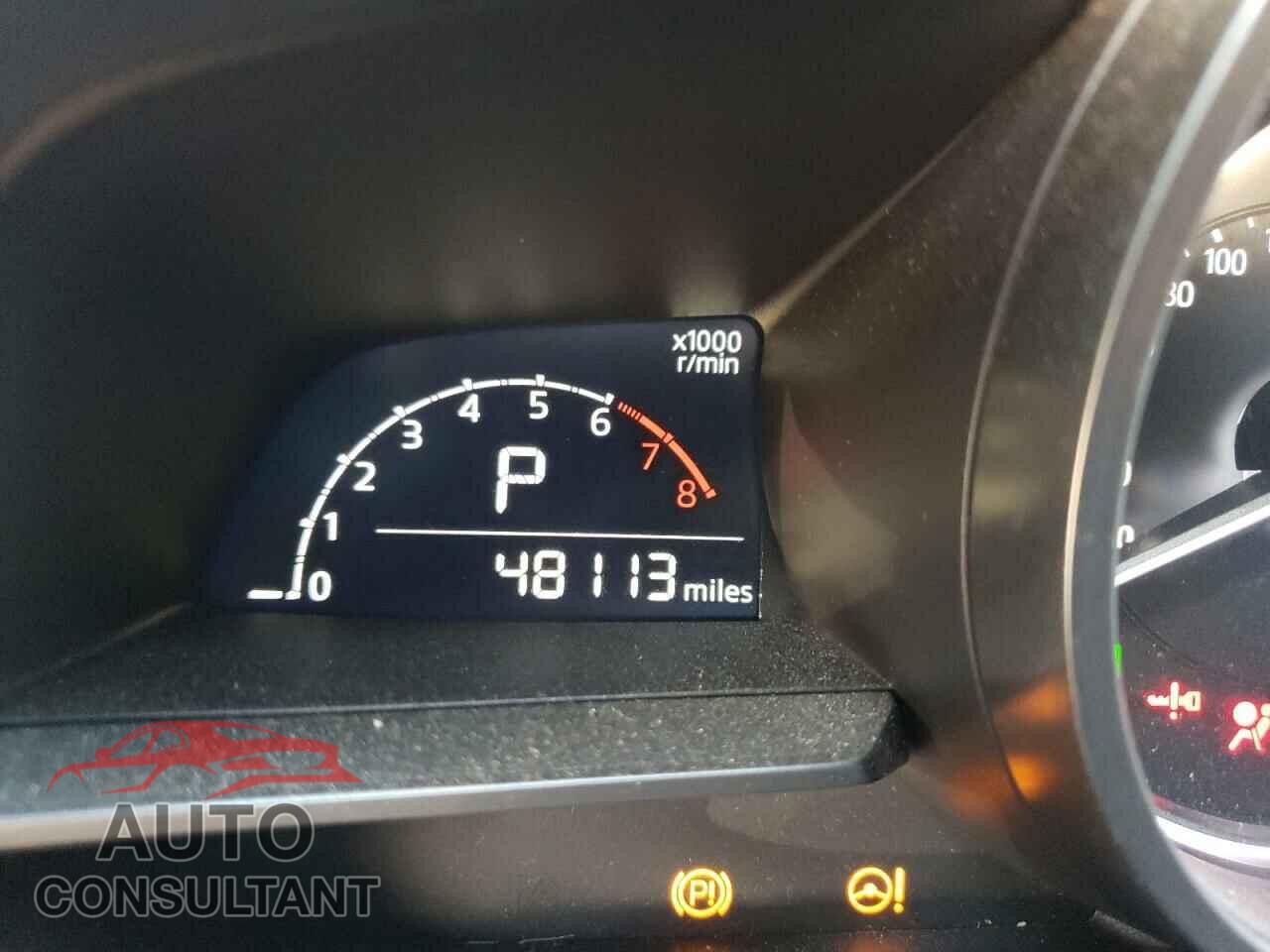 MAZDA 3 2018 - 3MZBN1V38JM168466