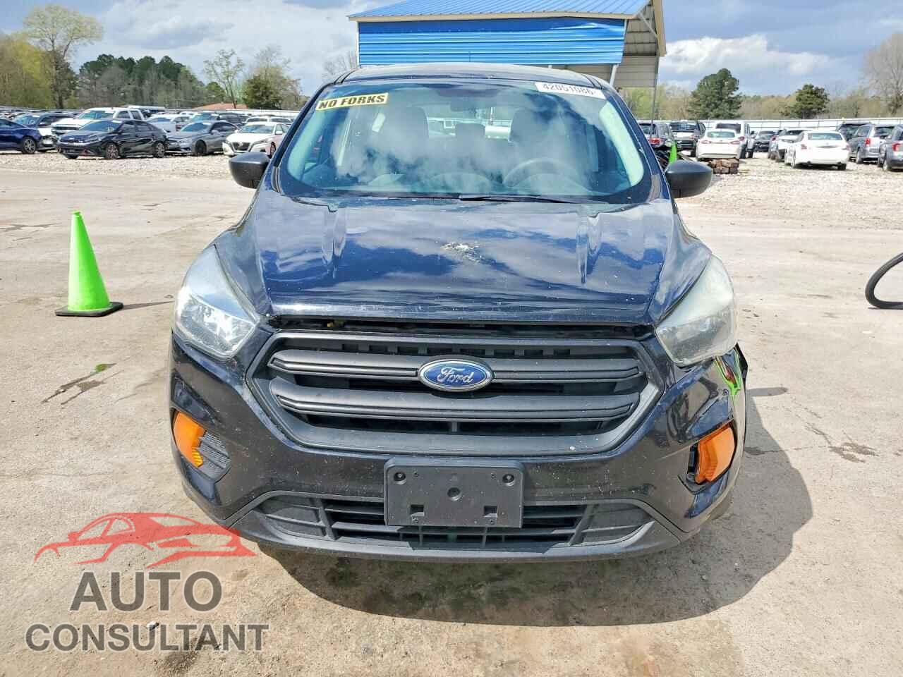 FORD ESCAPE 2017 - 1FMCU0F79HUD51334