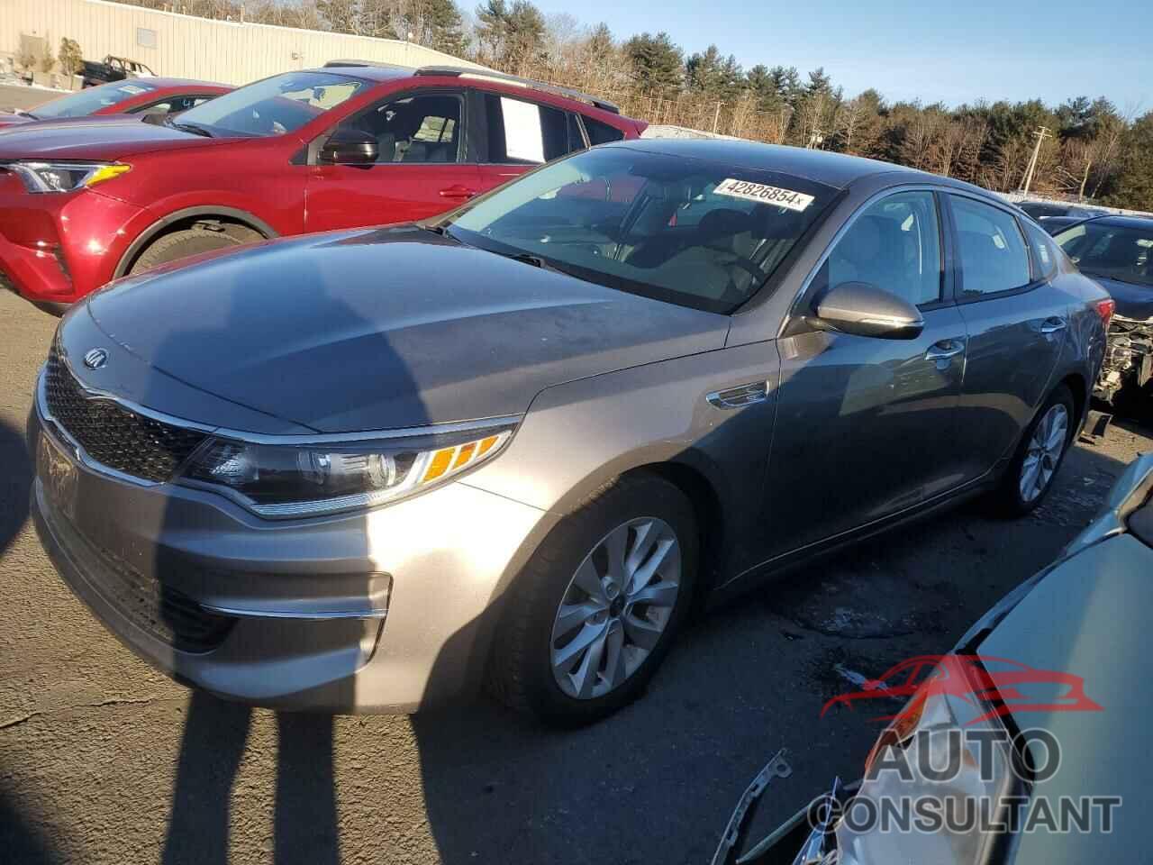 KIA OPTIMA 2018 - 5XXGT4L39JG266023