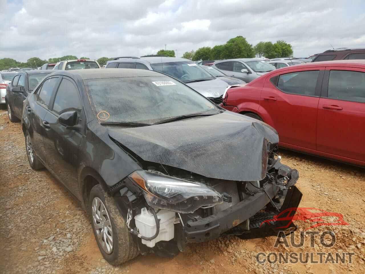 TOYOTA COROLLA 2018 - 5YFBURHEXJP849657