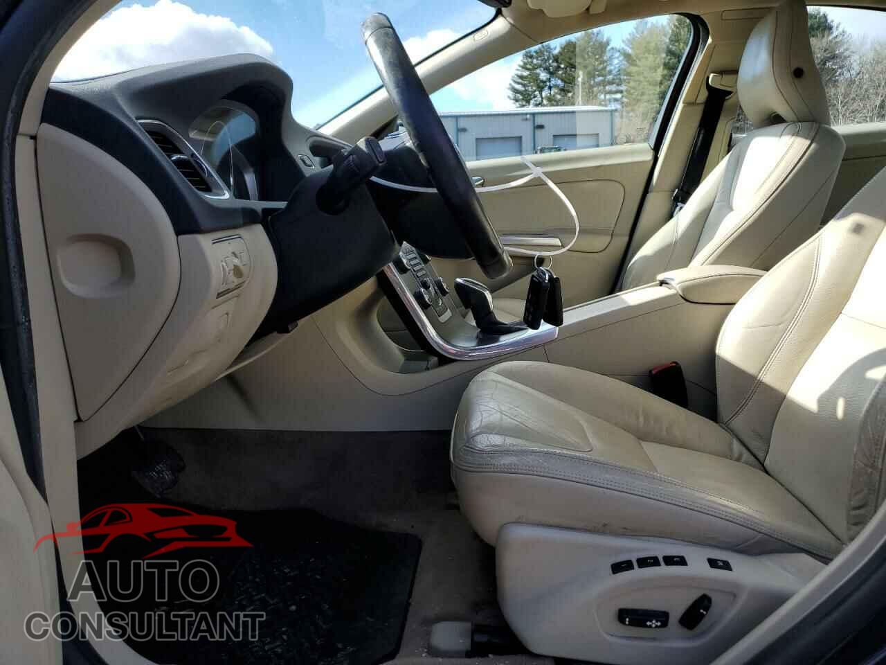 VOLVO S60 2014 - YV1612FH1E1288655