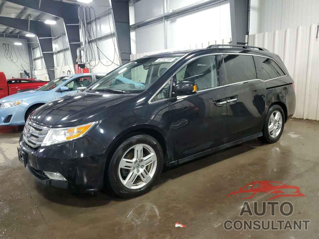 HONDA ODYSSEY 2013 - 5FNRL5H96DB040573