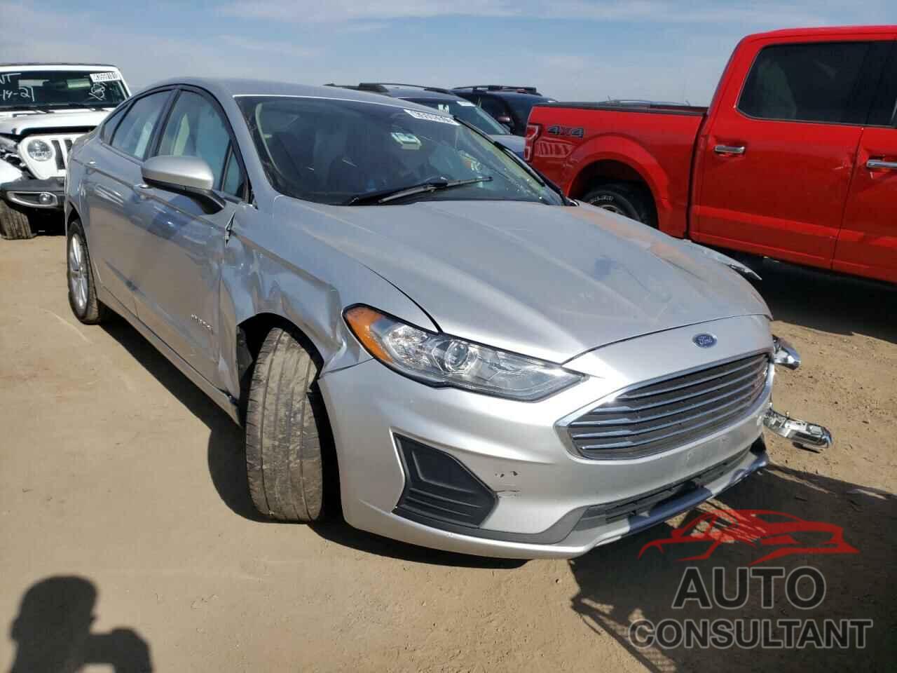 FORD FUSION 2019 - 3FA6P0LU3KR256727