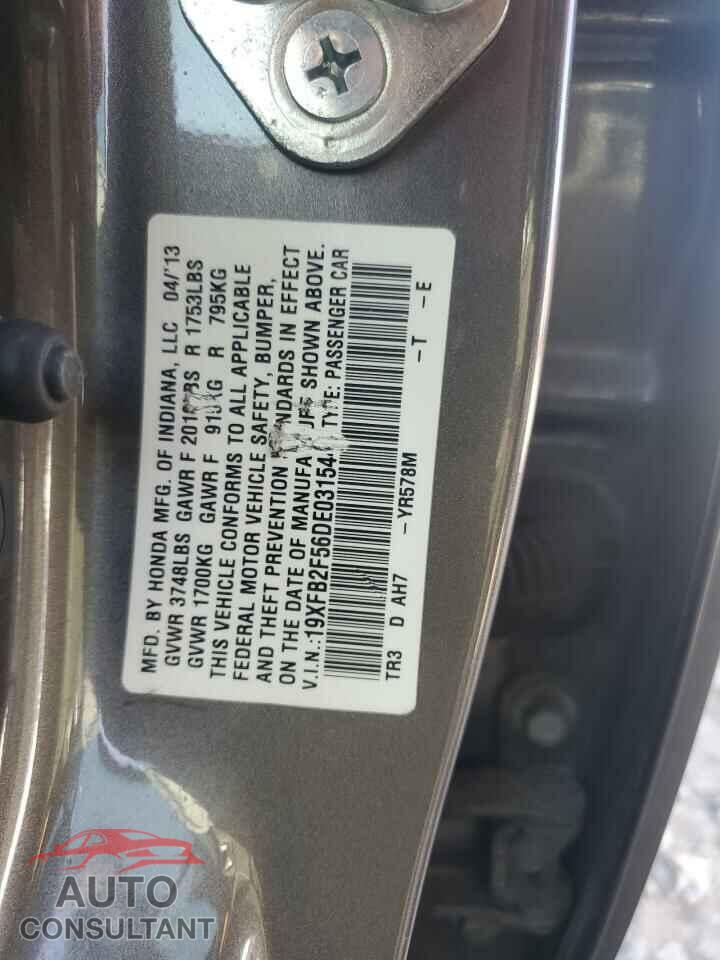 HONDA CIVIC 2013 - 19XFB2F56DE031544