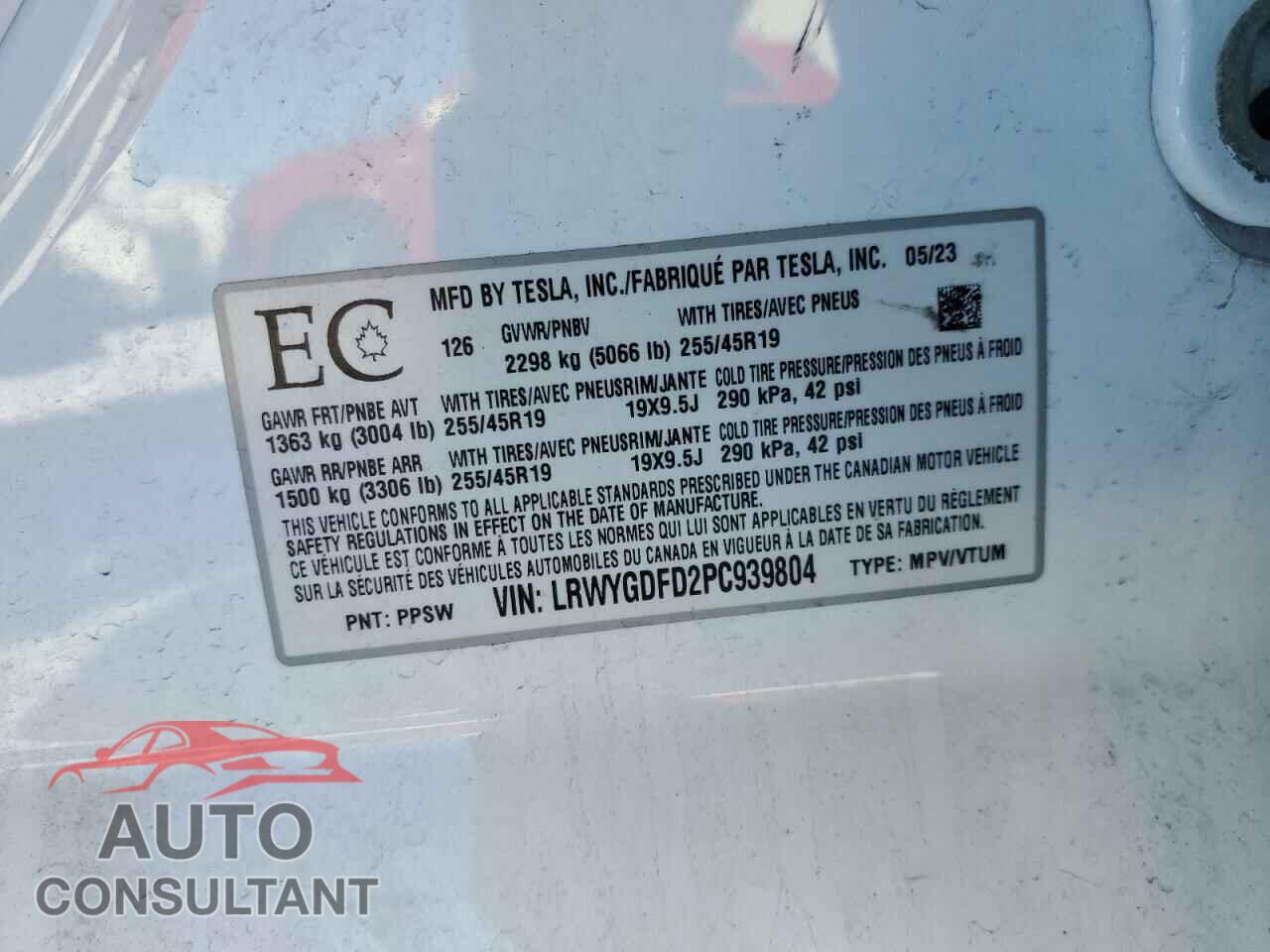 TESLA MODEL Y 2023 - LRWYGDFD2PC939804