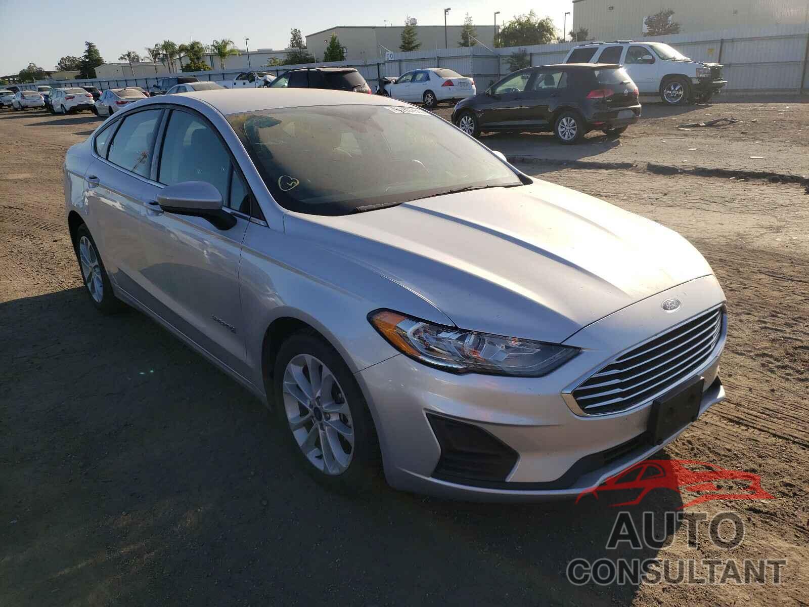 FORD FUSION 2019 - 3FA6P0LU4KR179222