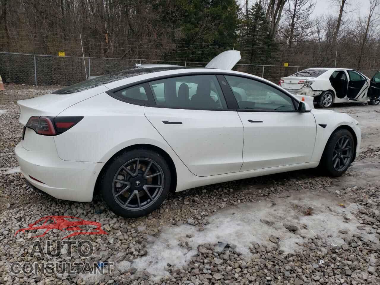 TESLA MODEL 3 2022 - 5YJ3E1EAXNF118748