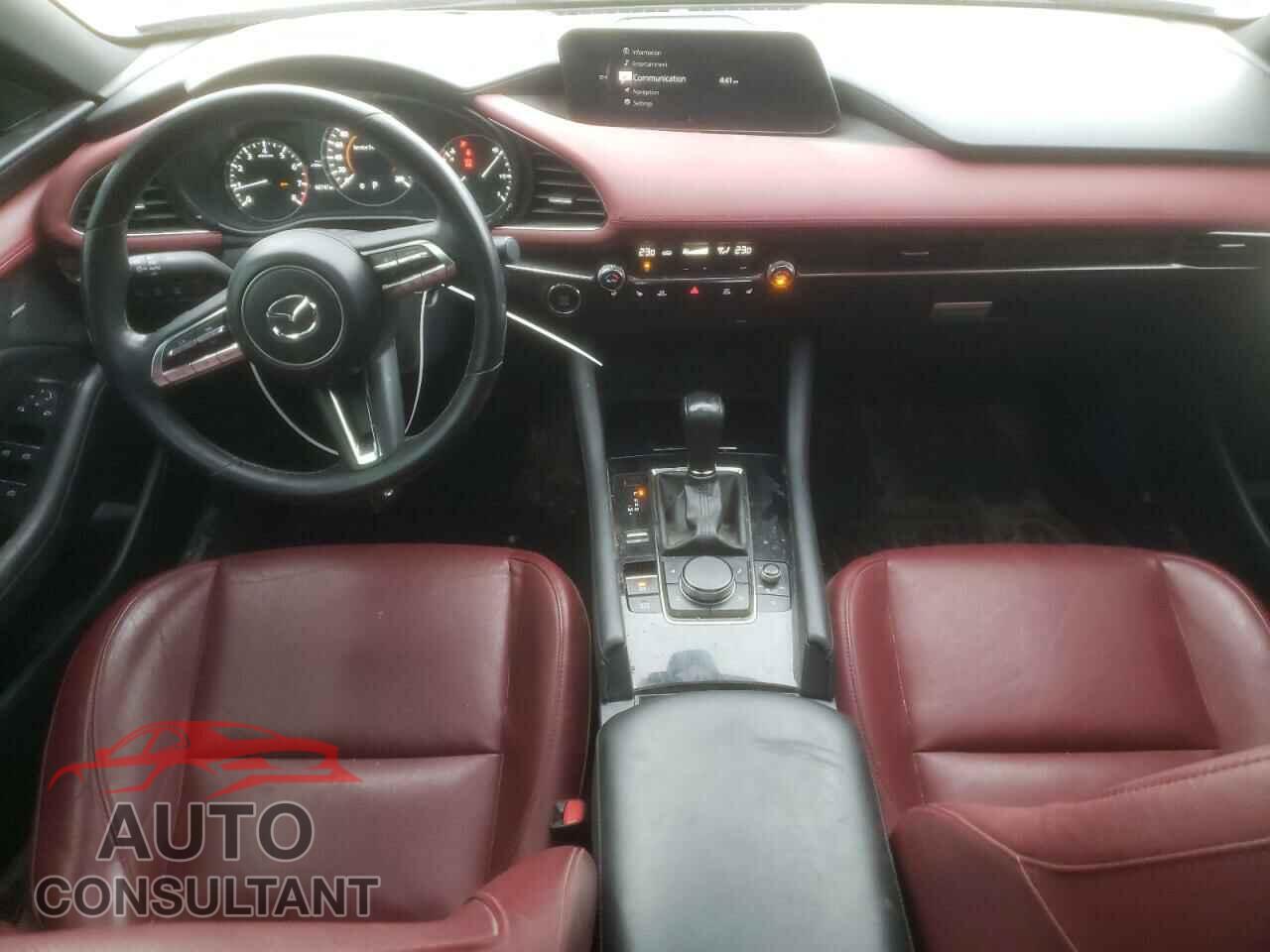 MAZDA 3 2021 - JM1BPBMY2M1322185