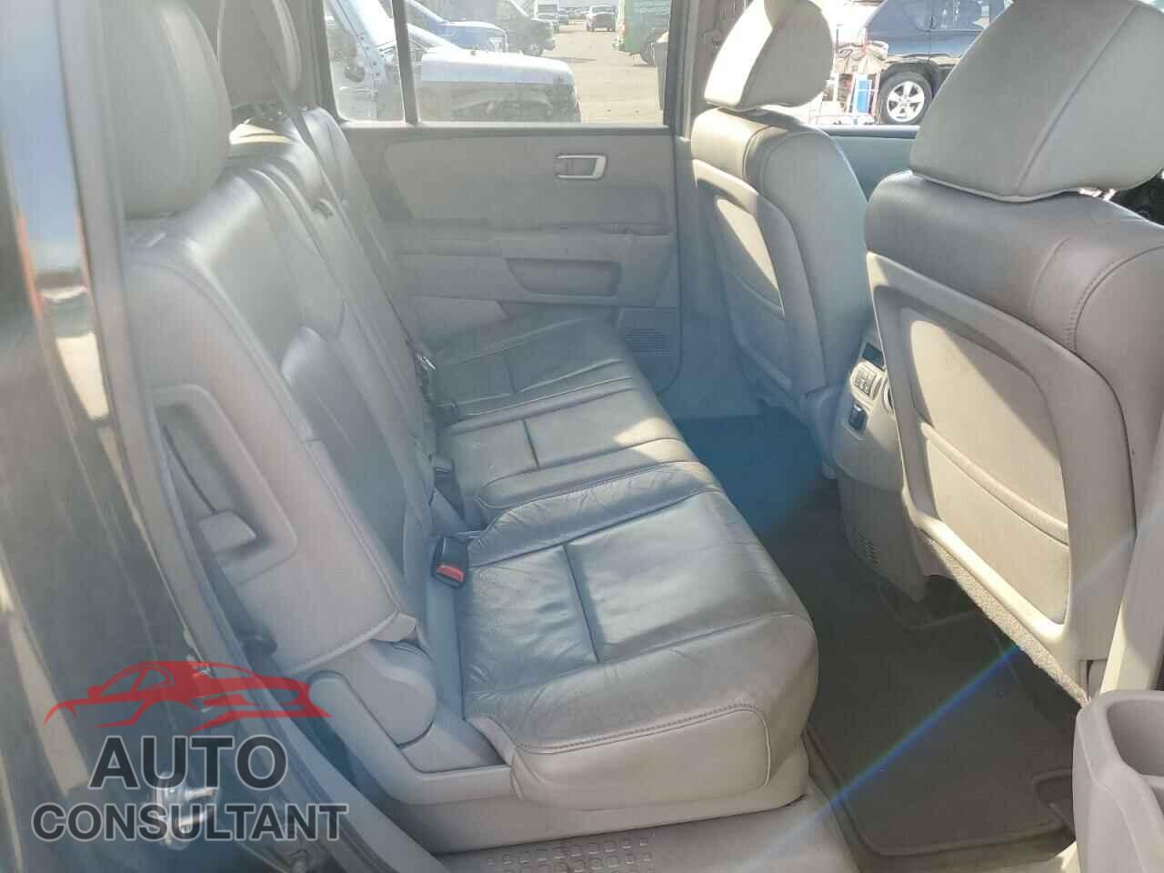 HONDA PILOT 2012 - 5FNYF4H55CB034448