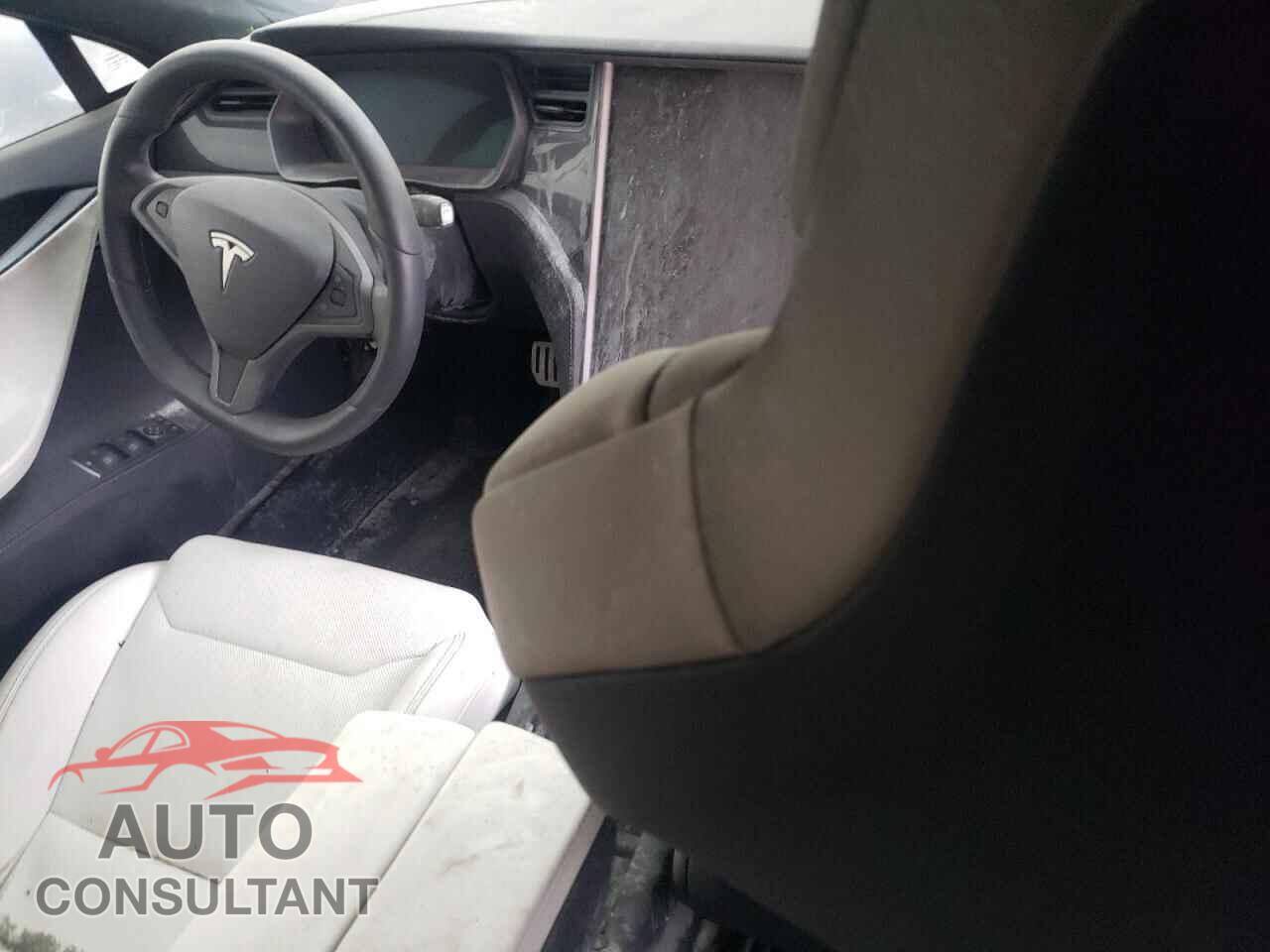 TESLA MODEL S 2018 - 5YJSA1E44JF272979