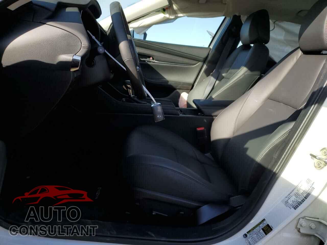 MAZDA 3 2023 - 3MZBPACM7PM369662