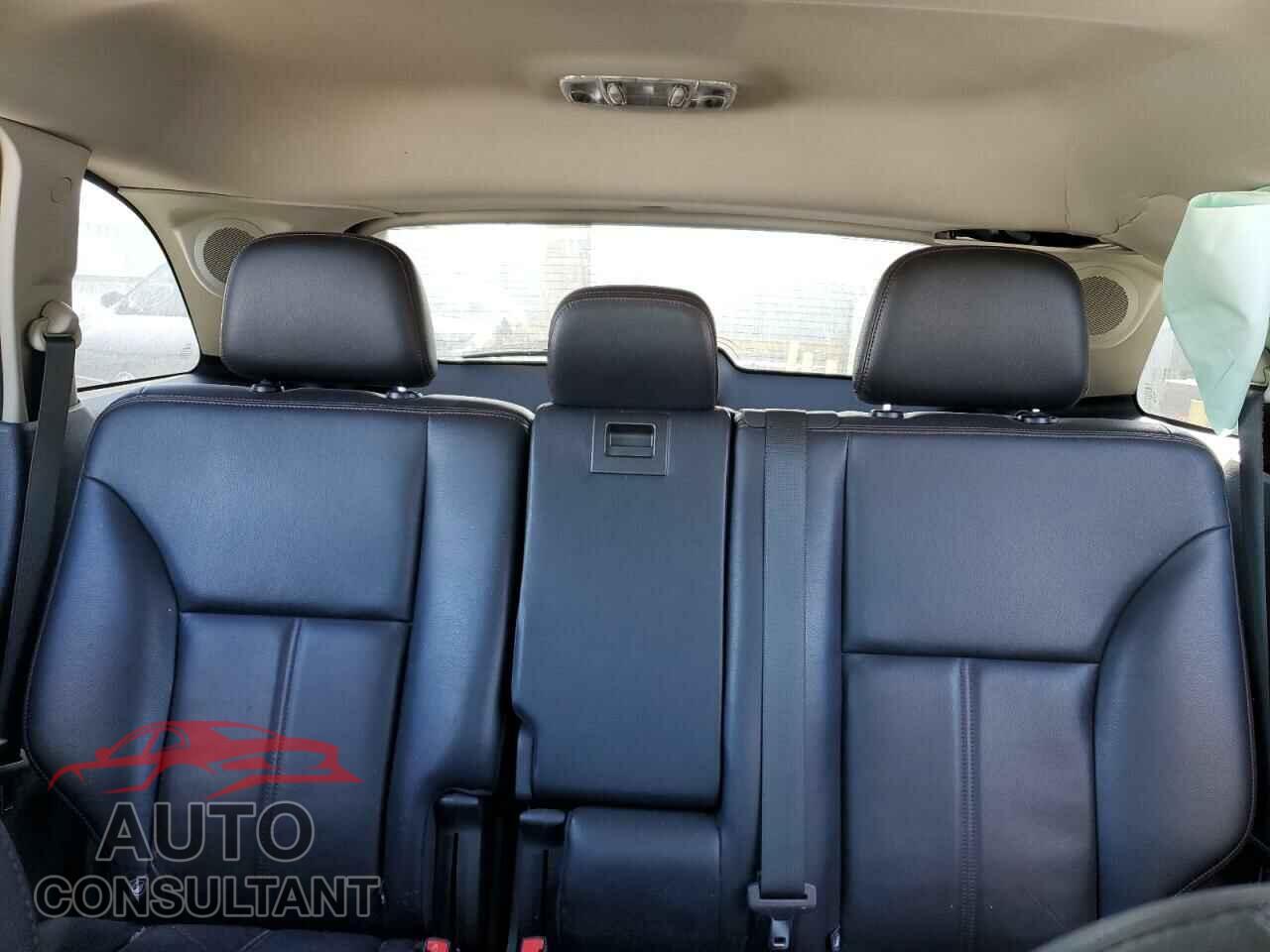FORD EDGE 2011 - 2FMDK3KC5BBA92921