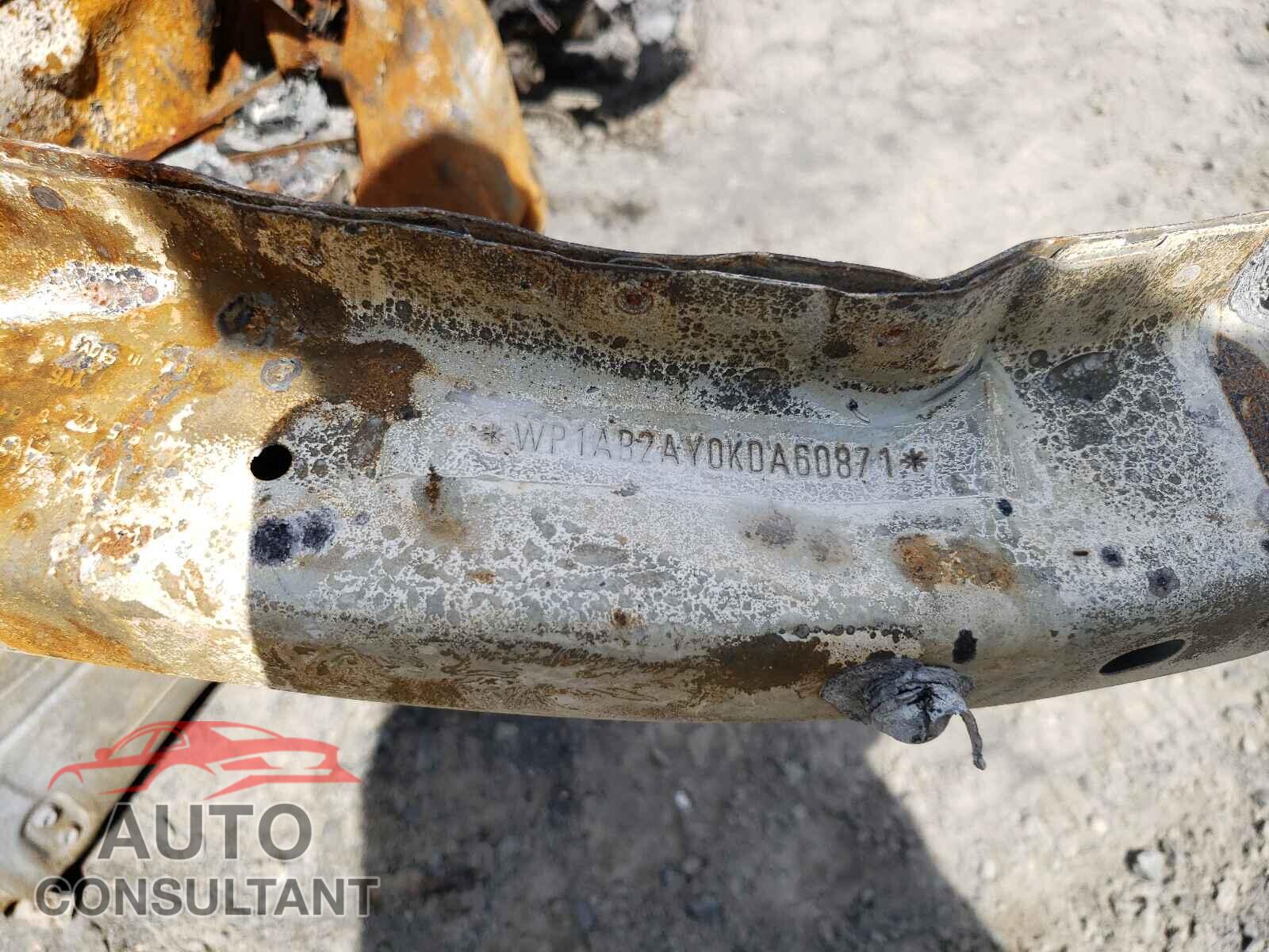 PORSCHE CAYENNE 2019 - WP1AB2AY0KDA60871