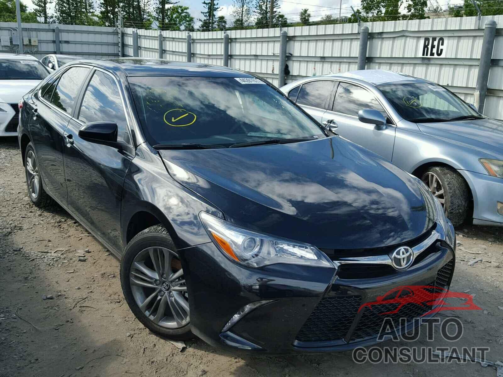 TOYOTA CAMRY 2017 - 4T1BF1FK1HU453579