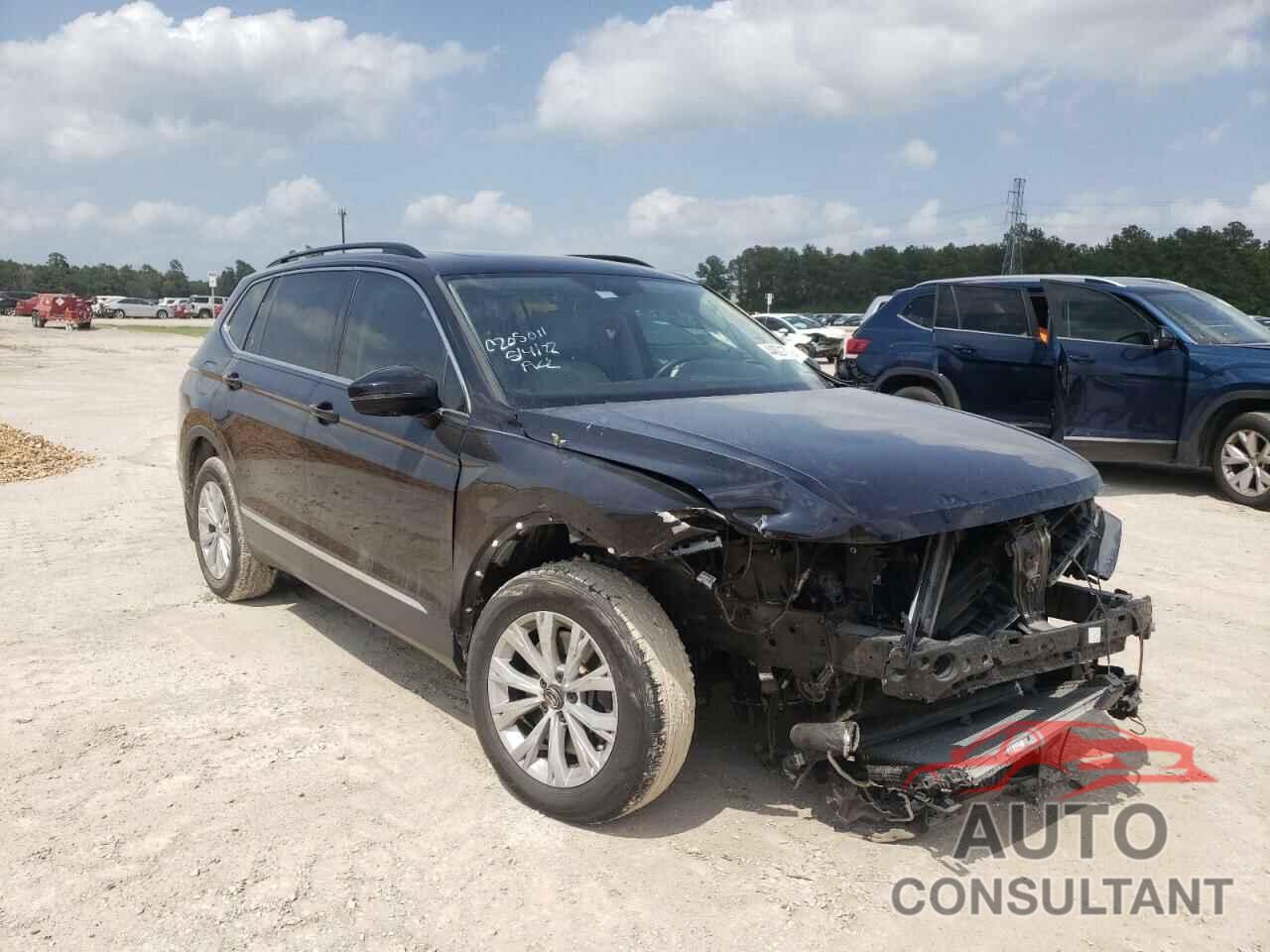 VOLKSWAGEN TIGUAN 2018 - 3VV3B7AXXJM055177