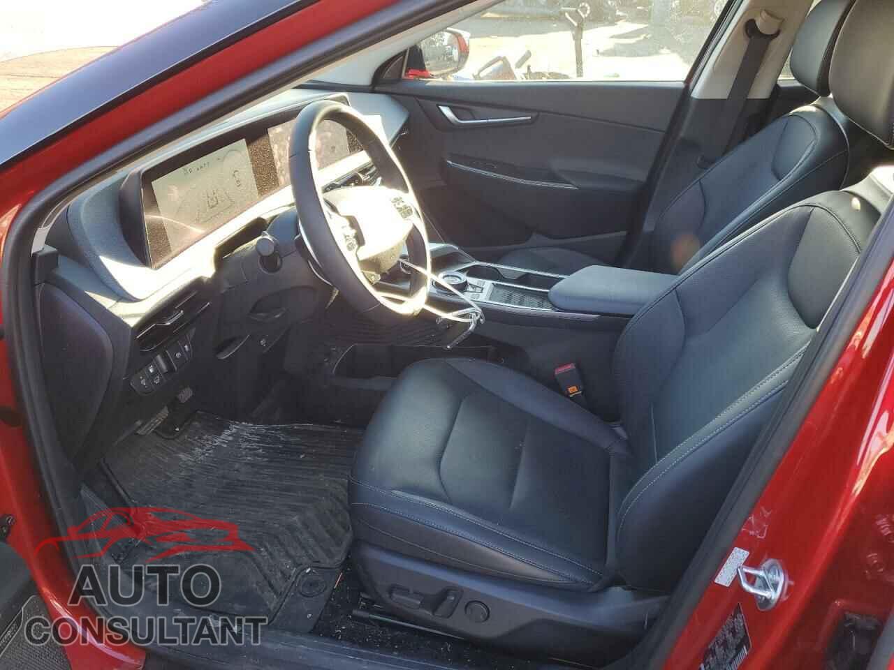 KIA EV6 LIGHT 2023 - KNDC3DLC3P5139828