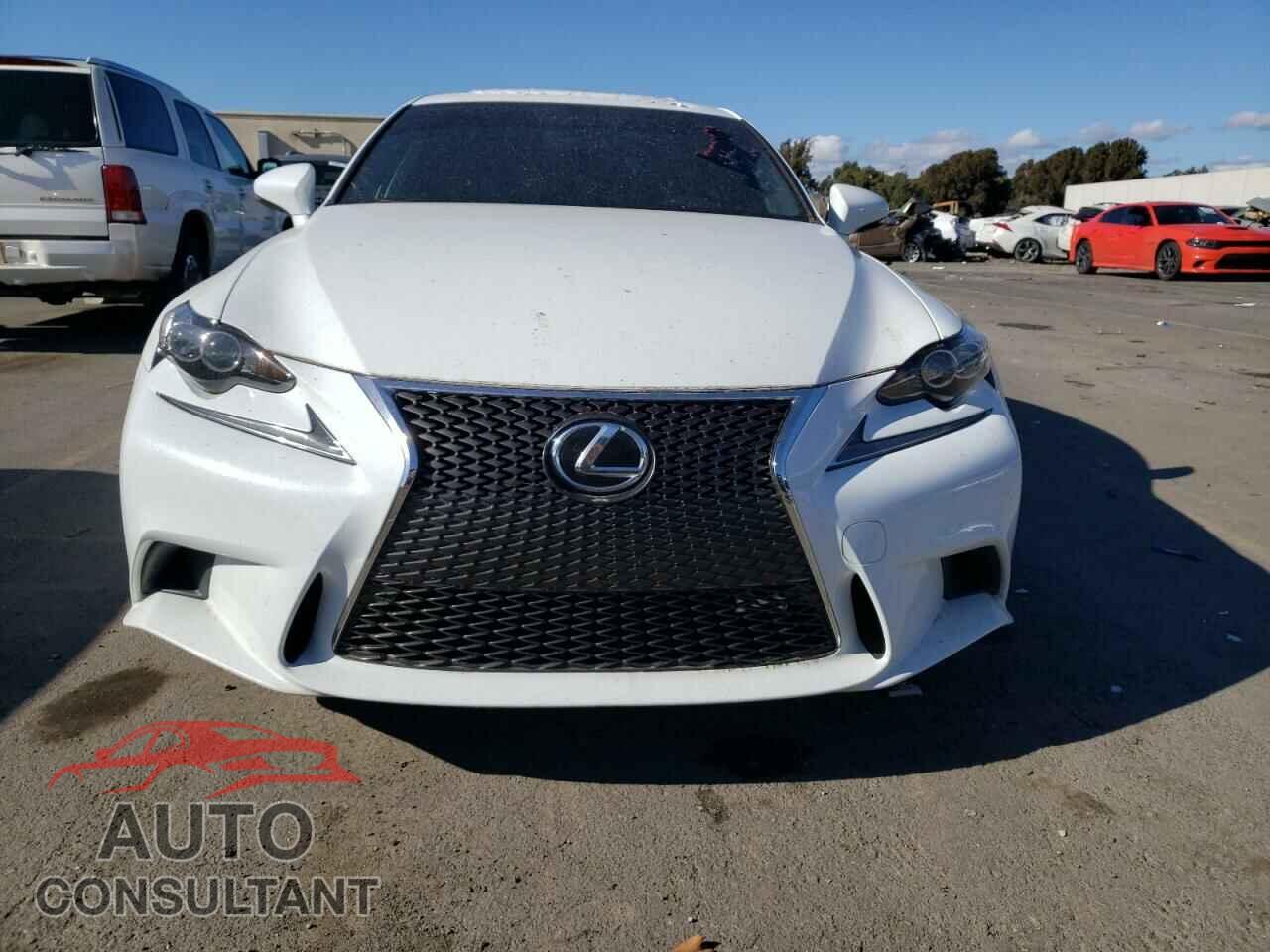LEXUS IS 2016 - JTHBA1D23G5021010