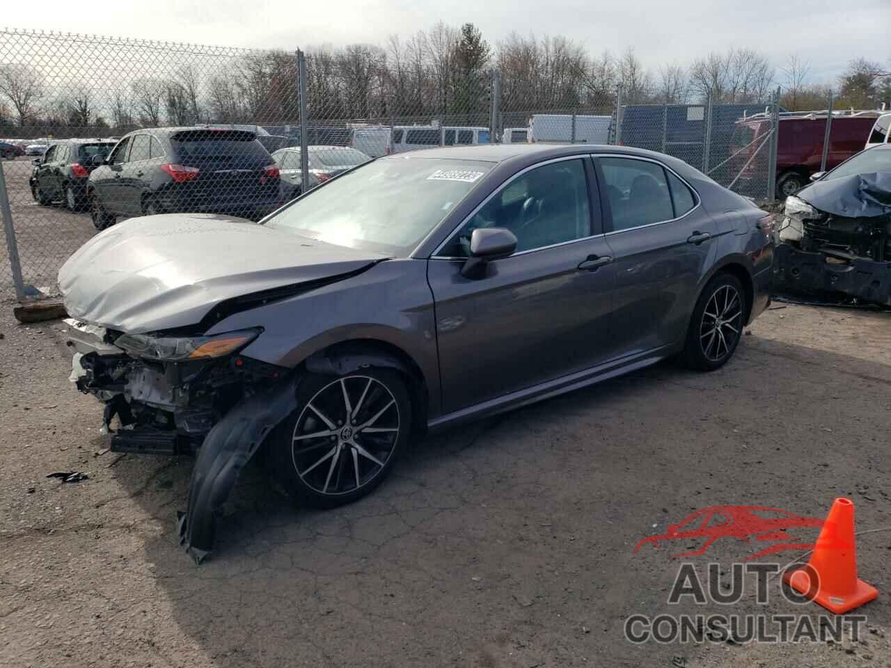 TOYOTA CAMRY 2021 - 4T1G11AK5MU519346
