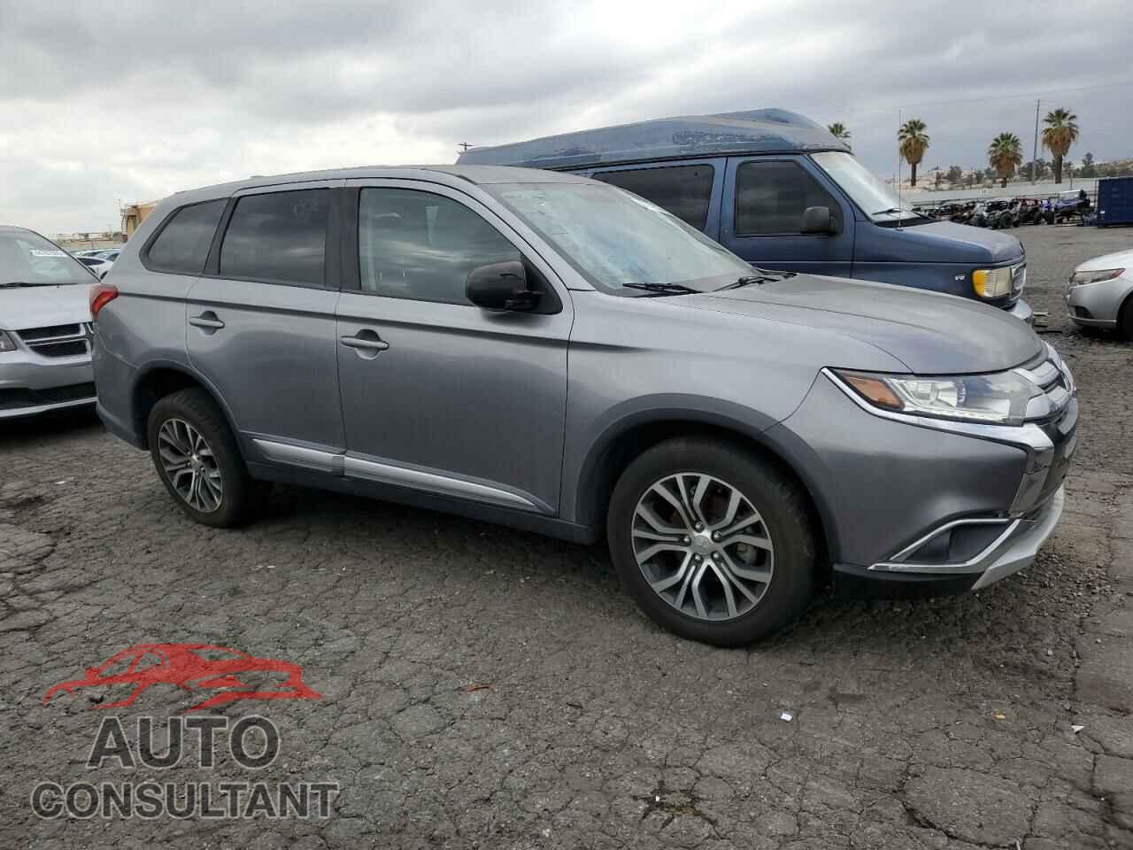 MITSUBISHI OUTLANDER 2018 - JA4AD2A34JZ041350