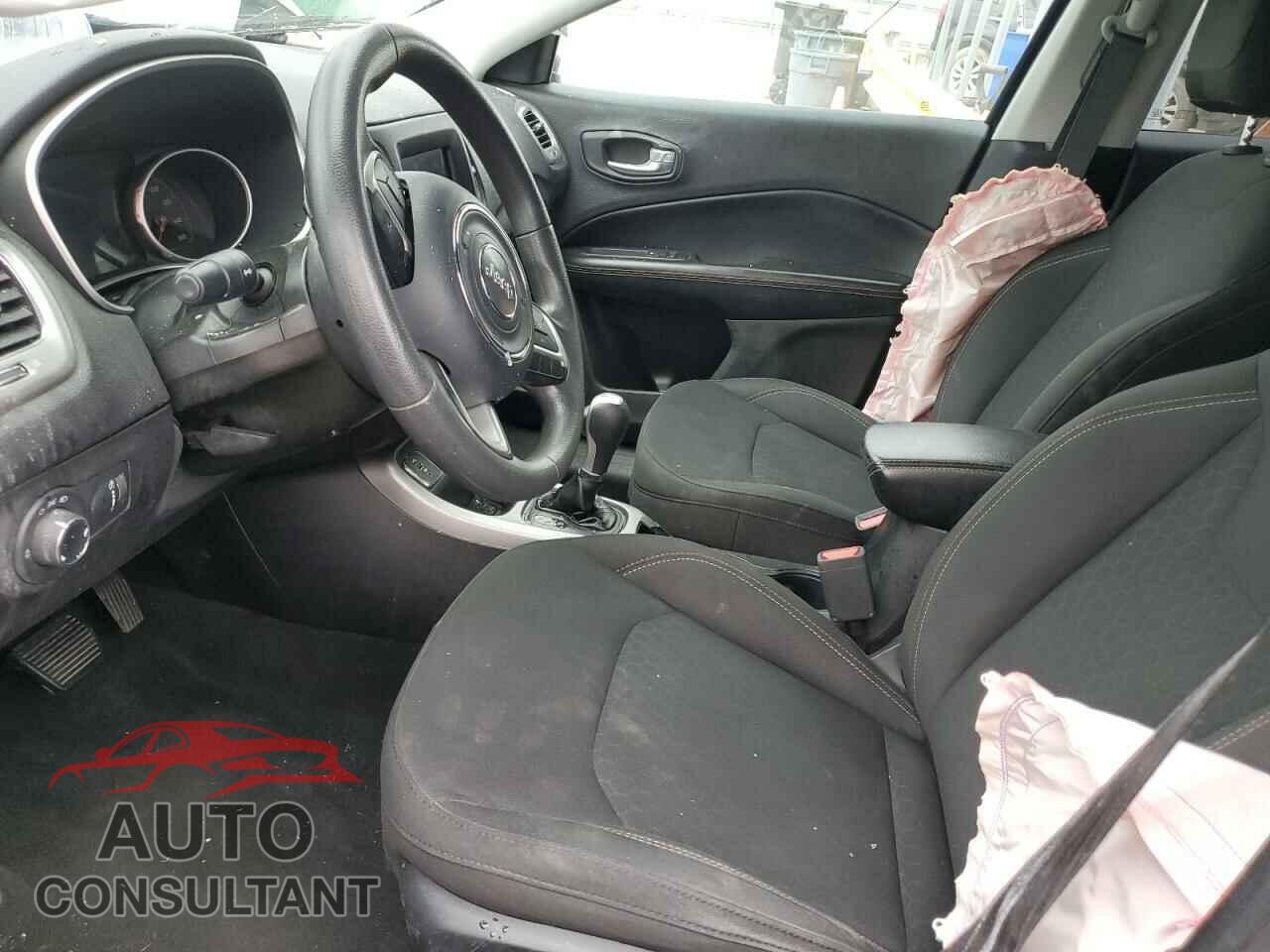 JEEP COMPASS 2018 - 3C4NJCAB3JT411188