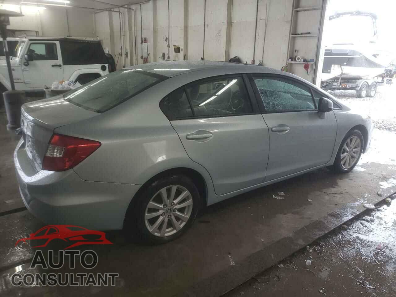 HONDA CIVIC 2012 - 2HGFB2F81CH528564
