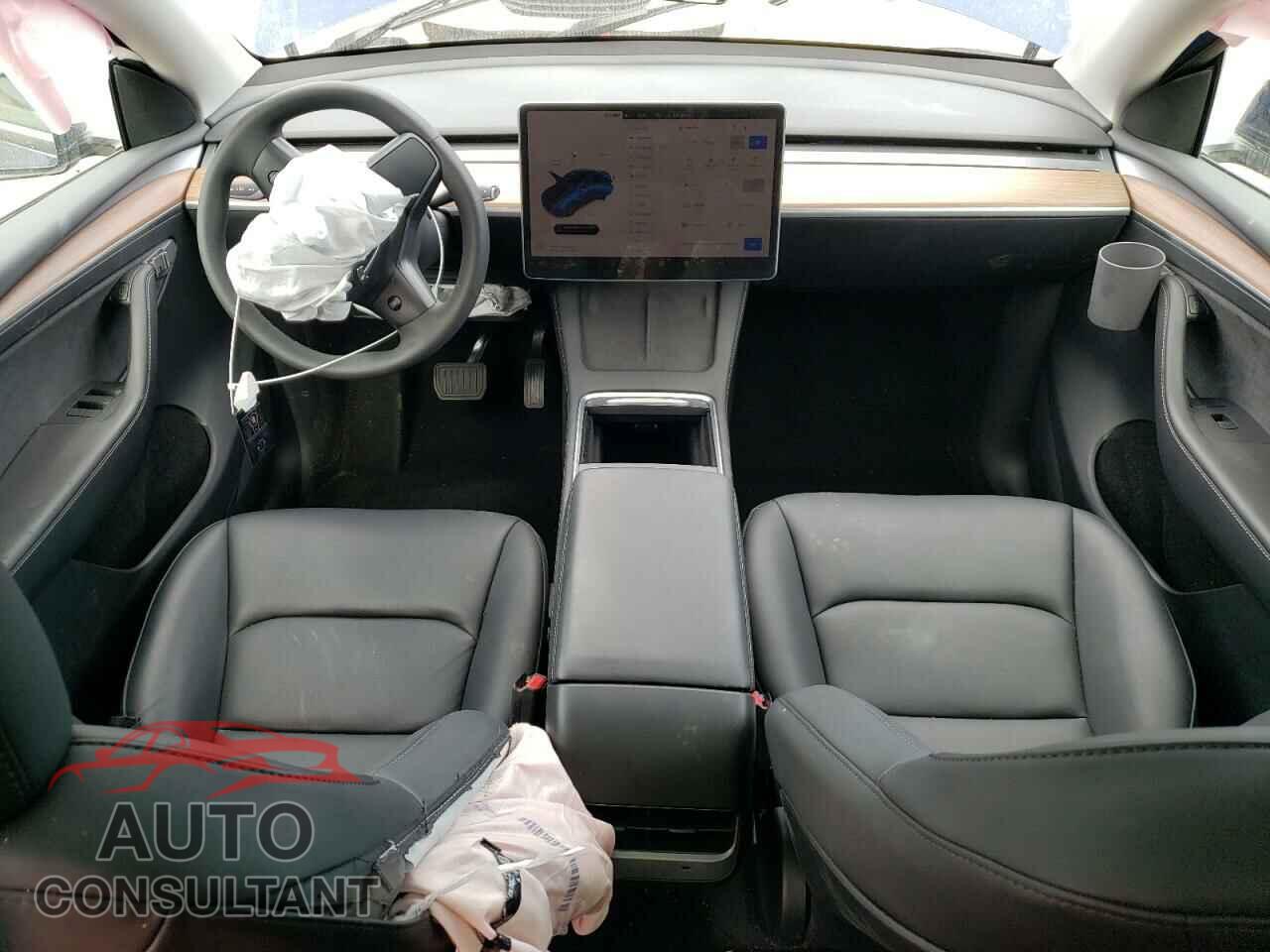 TESLA MODEL Y 2023 - 7SAYGDEE5PF788010