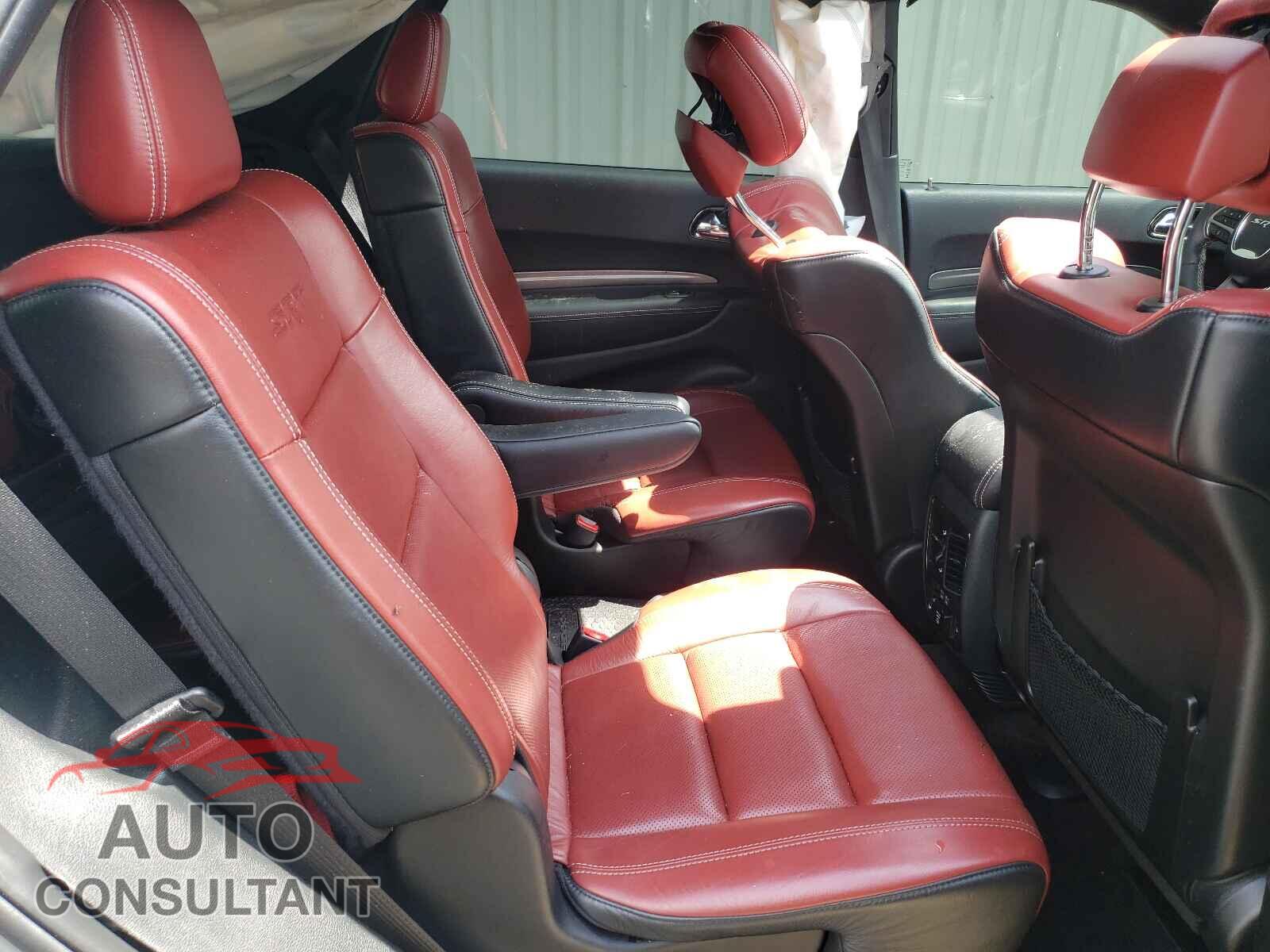 DODGE DURANGO 2018 - 1C4SDJGJ5JC209137