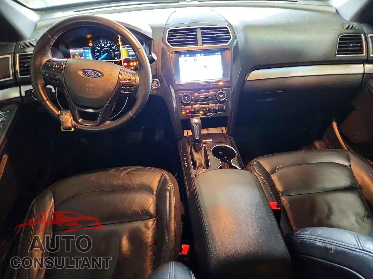 FORD EXPLORER 2017 - 1FM5K8D87HGC26873