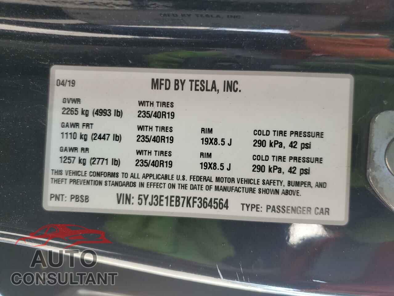 TESLA MODEL 3 2019 - 5YJ3E1EB7KF364564