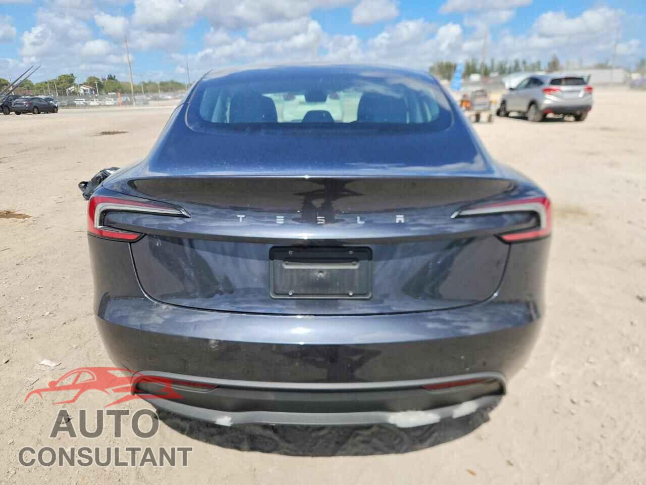TESLA MODEL 3 2025 - 5YJ3E1EA1SF939992