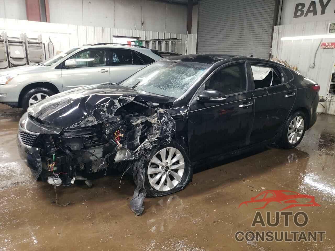 KIA OPTIMA 2018 - 5XXGT4L31JG225143