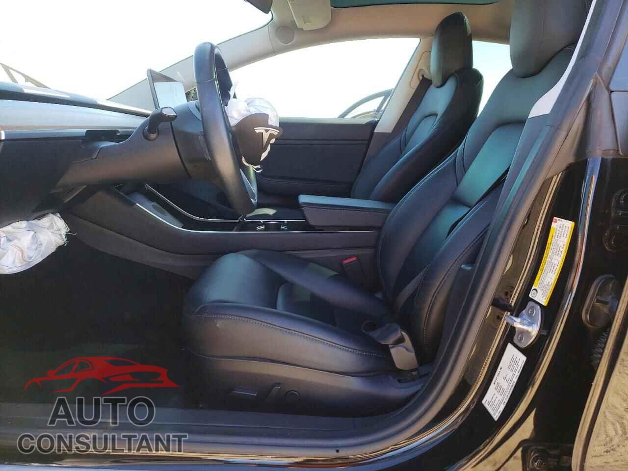 TESLA MODEL 3 2019 - 5YJ3E1EA7KF306316