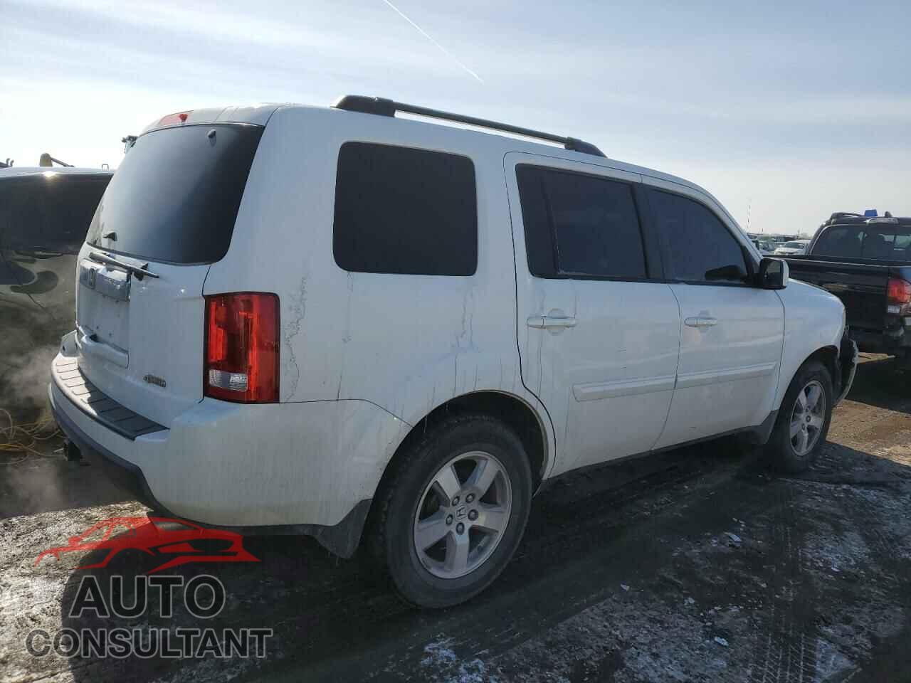 HONDA PILOT 2009 - 5FNYF48449B007516