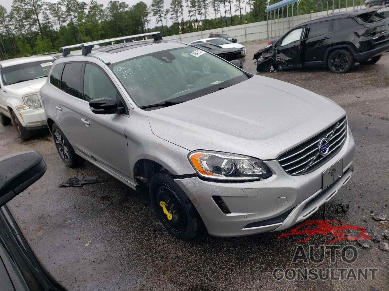 VOLVO XC60 2017 - YV449MRR8H2222895