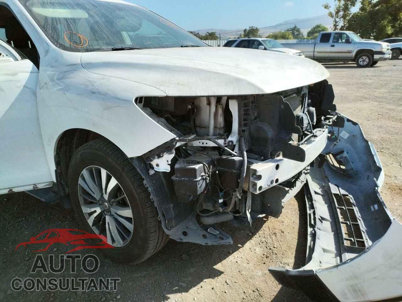 NISSAN PATHFINDER 2017 - 5N1DR2MM4HC900924