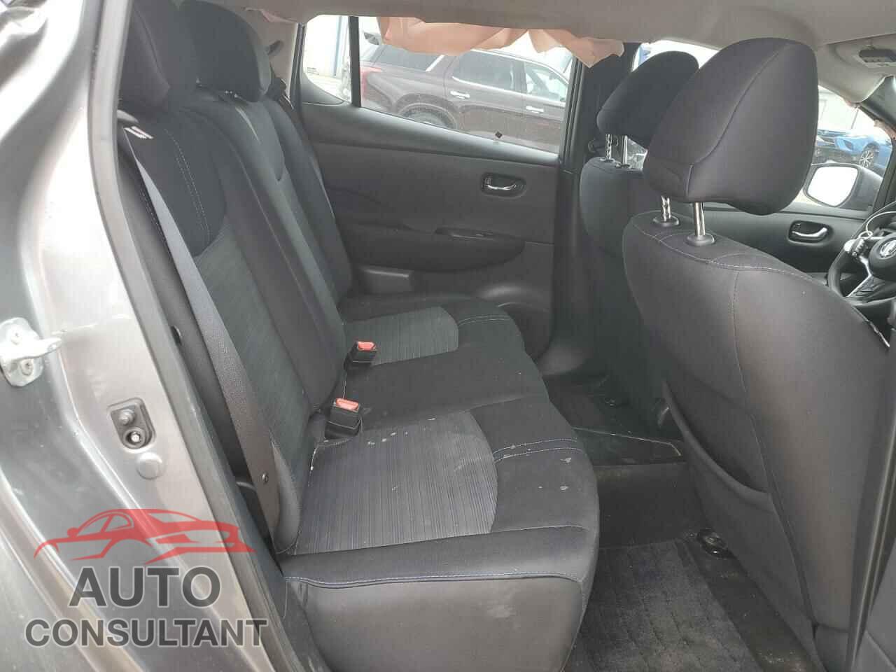 NISSAN LEAF 2019 - 1N4AZ1CP7KC303003