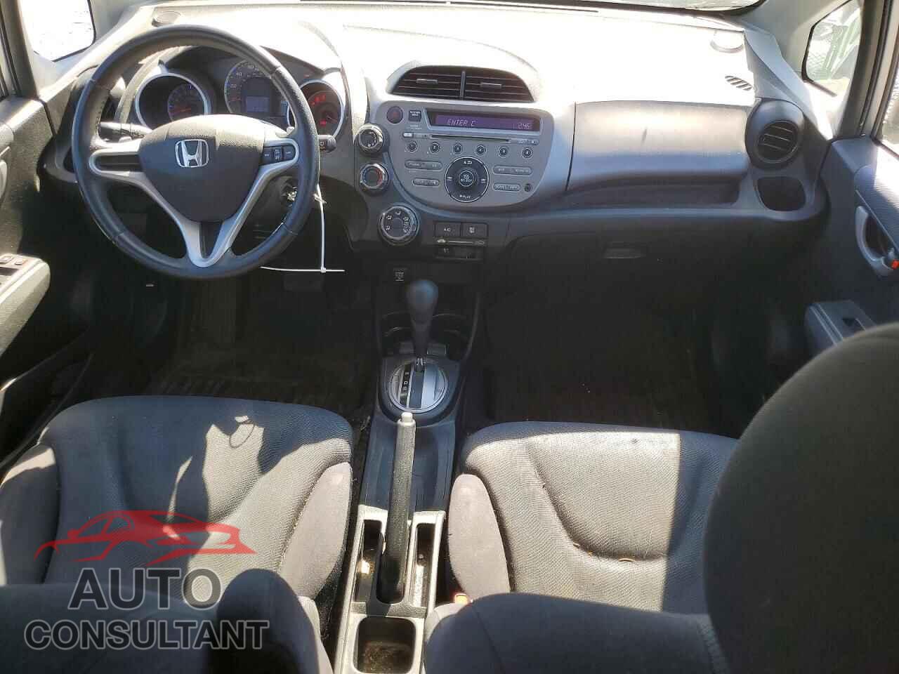 HONDA FIT 2010 - JHMGE8H41AC026210