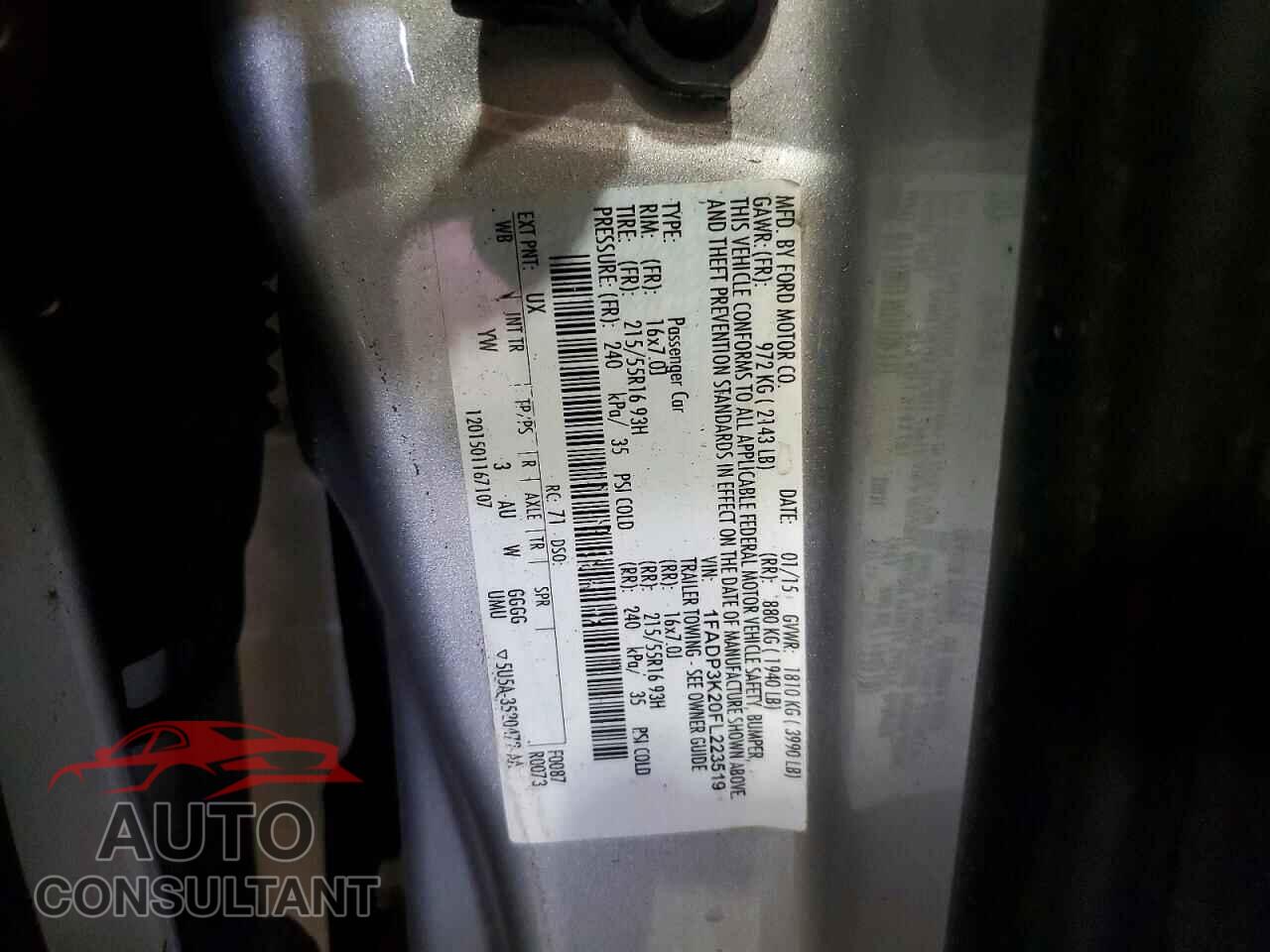 FORD FOCUS 2015 - 1FADP3K20FL223519