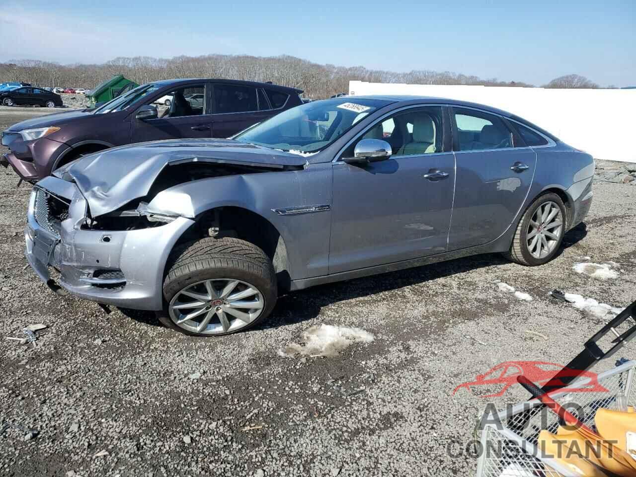 JAGUAR XJ 2015 - SAJWJ1CD5F8V78022