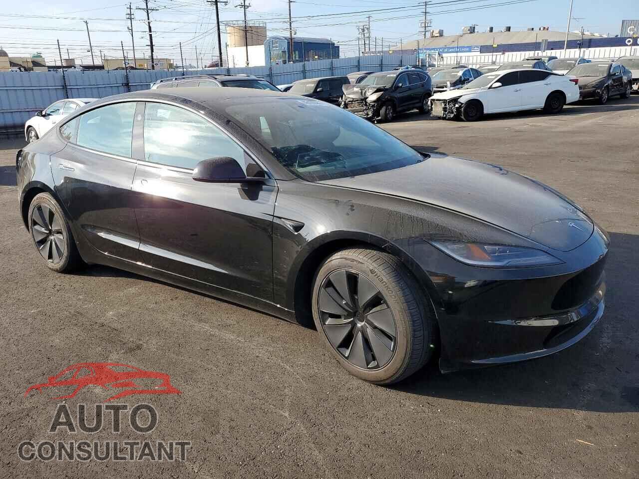 TESLA MODEL 3 2025 - 5YJ3E1EB2SF970757