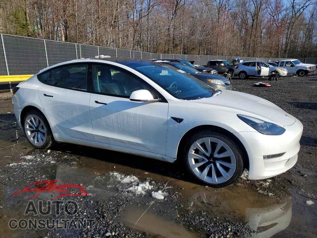 TESLA MODEL 3 2022 - 5YJ3E1EB4NF289732