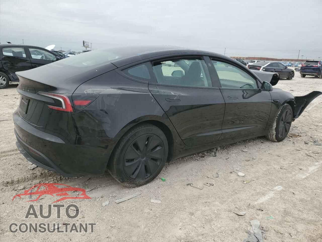 TESLA MODEL 3 2025 - 5YJ3E1EA7SF908617