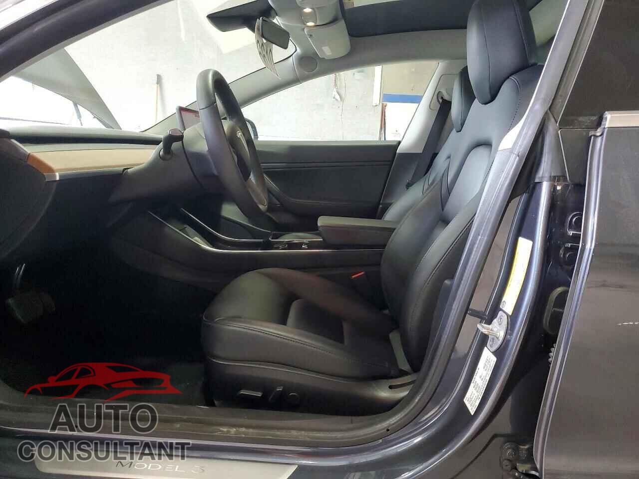 TESLA MODEL 3 2020 - 5YJ3E1EC6LF627184