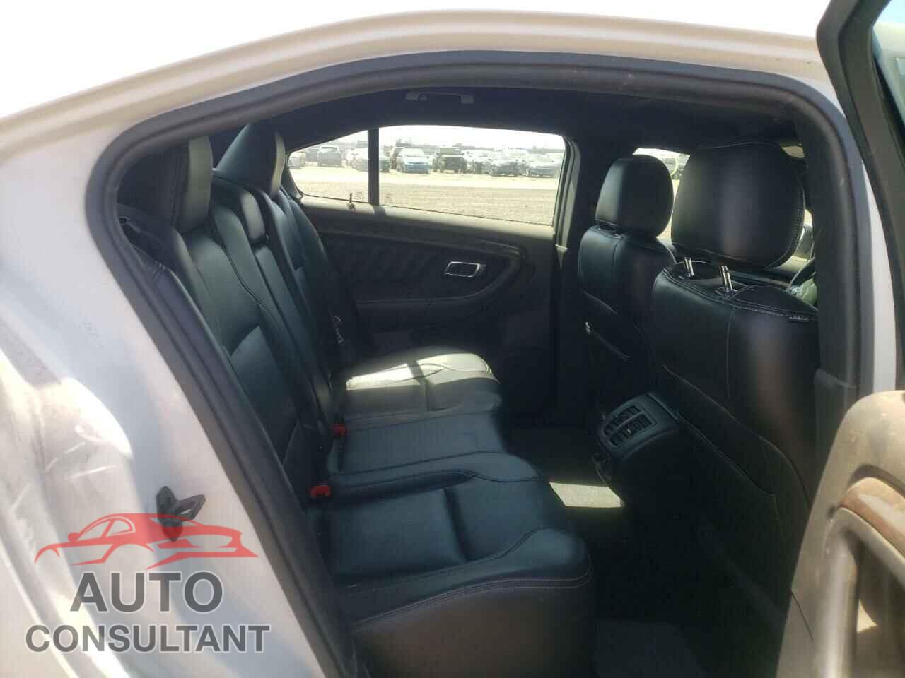 FORD TAURUS 2017 - 1FAHP2F80HG108554