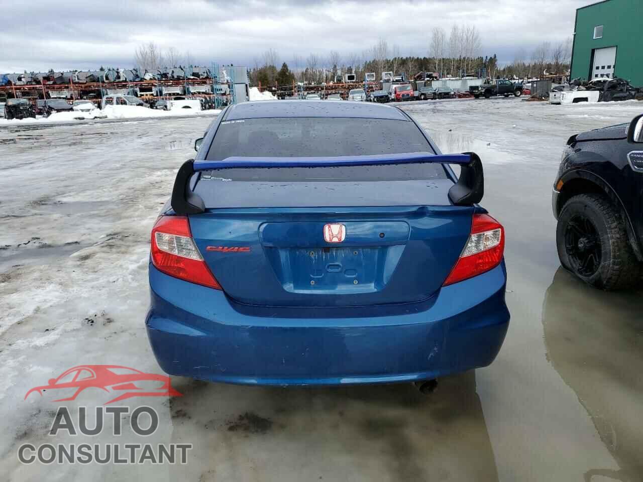 HONDA CIVIC 2012 - 2HGFB2E23CH015930