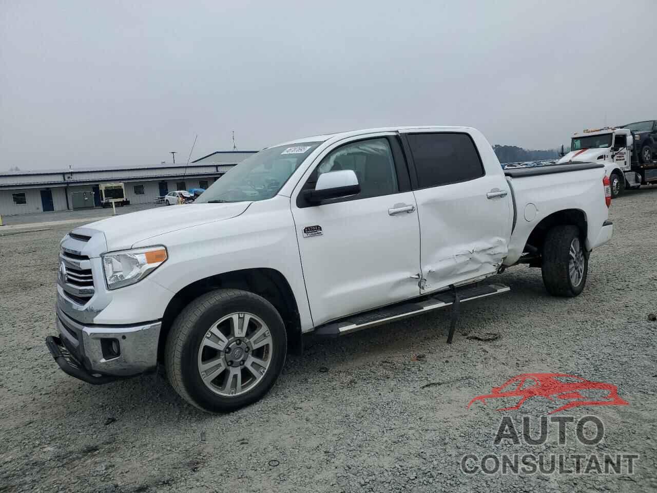 TOYOTA TUNDRA 2017 - 5TFAW5F14HX625312