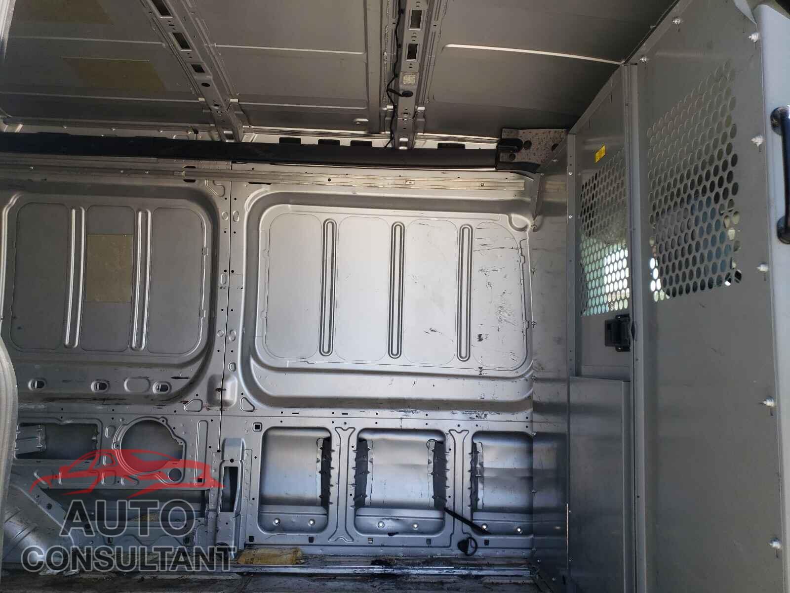 FORD TRANSIT CO 2017 - 1FTYR2CM1HKA39330
