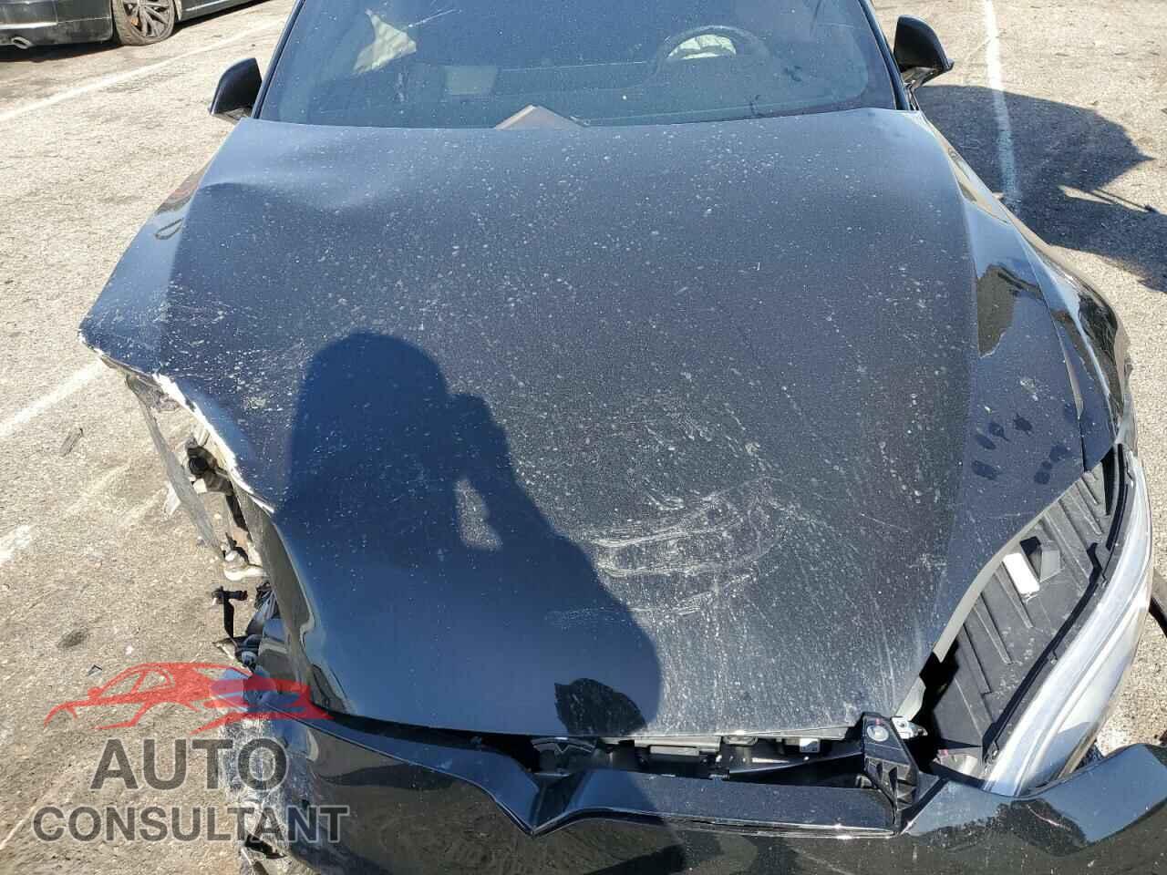 TESLA MODEL S 2022 - 5YJSA1E64NF464667